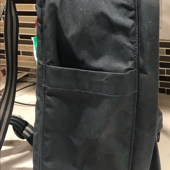 FJÄLLRÄVEN Kånken Water Resistant Backpack main image 13